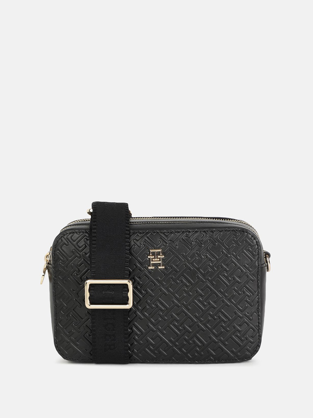 

Tommy Hilfiger Women Swagger Sling Bag, Black