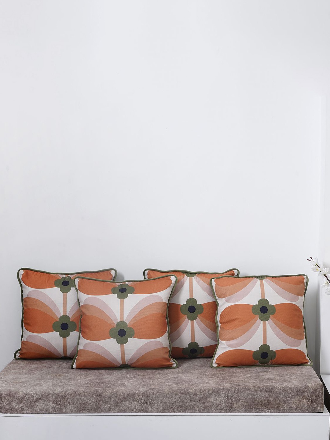 

SANSKRUTIHOMES White & Orange Set of 5 Floral Velvet Square Cushion Covers