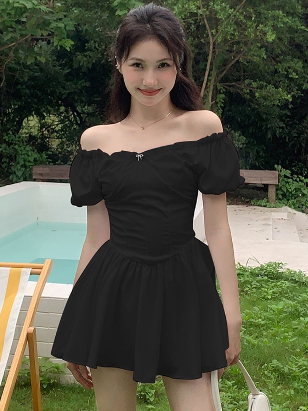 

KPOP Off-Shoulder Puff Sleeve A-Line Dress, Black