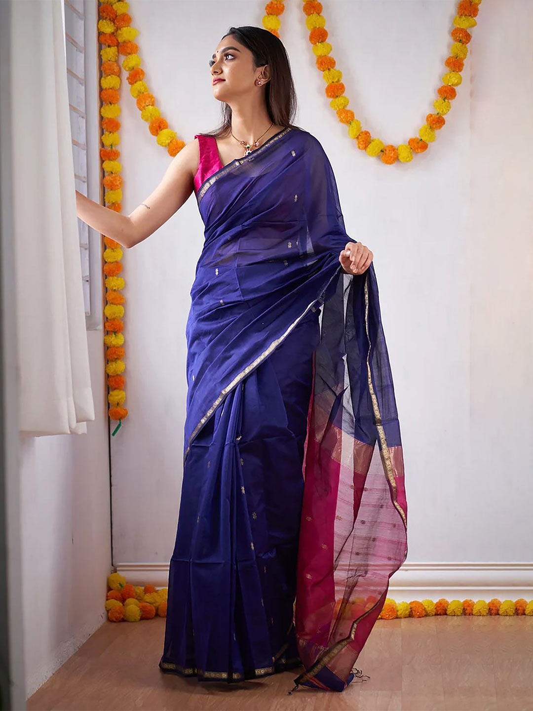 

Anjaneya Sarees Woven Design Zari Banarasi Saree, Blue