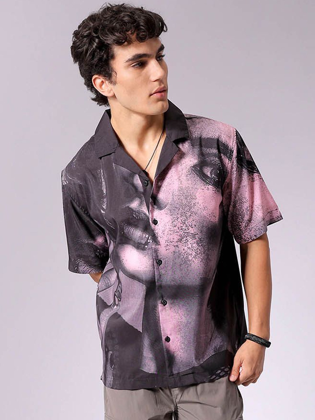 

The Indian Garage Co Men Cuban Collar Graphic Printed Oversized Casual Shirt, Black