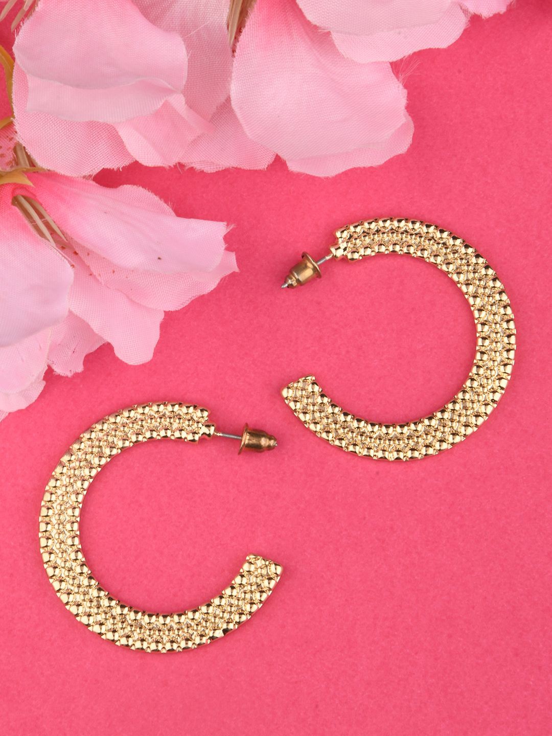 

Kalakrith Milano Alloy Geometric Temple Hoop Earrings, Gold