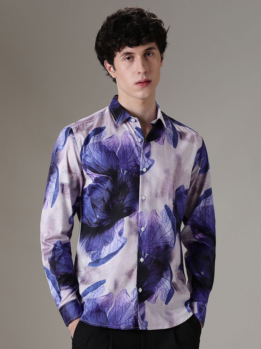 

Banana Club Men Classic Slim Fit Floral Opaque Printed Casual Shirt, Purple