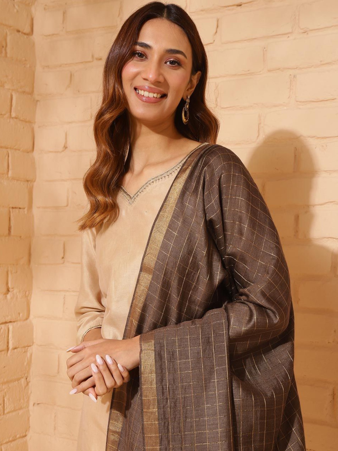 

Fabindia Brown Silk Blend Dupatta