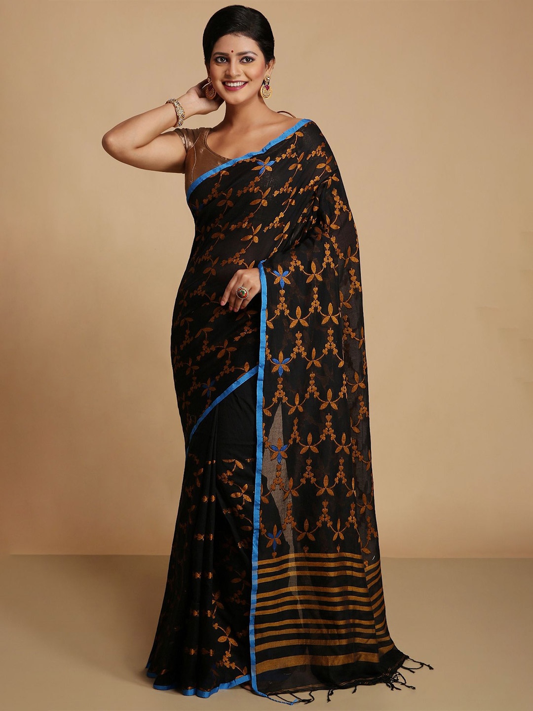 

WoodenTant Woven Design Zari Pure Cotton Khadi Saree, Black