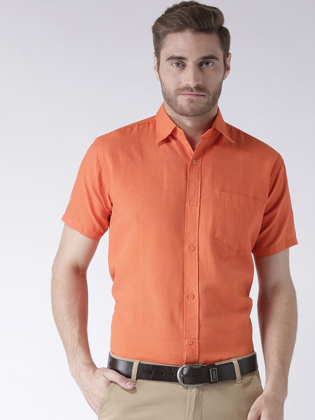 

KLOSET BY RIAG Men Classic Cutaway Collar Solid Cotton Casual Shirt, Orange