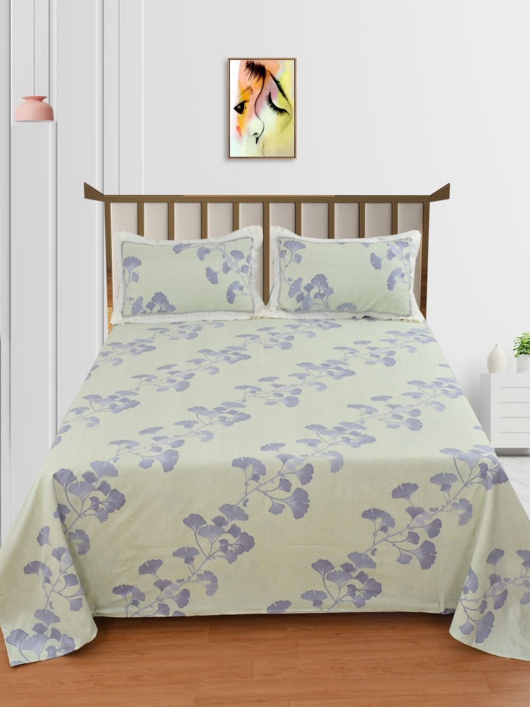 

BELVOSTUM Blue & Green Floral 250 TC King Bedsheet with 2 Pillow Covers