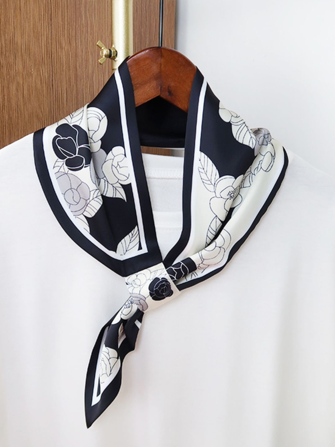

CrossKulture Women Floral Printed Scarf, Black