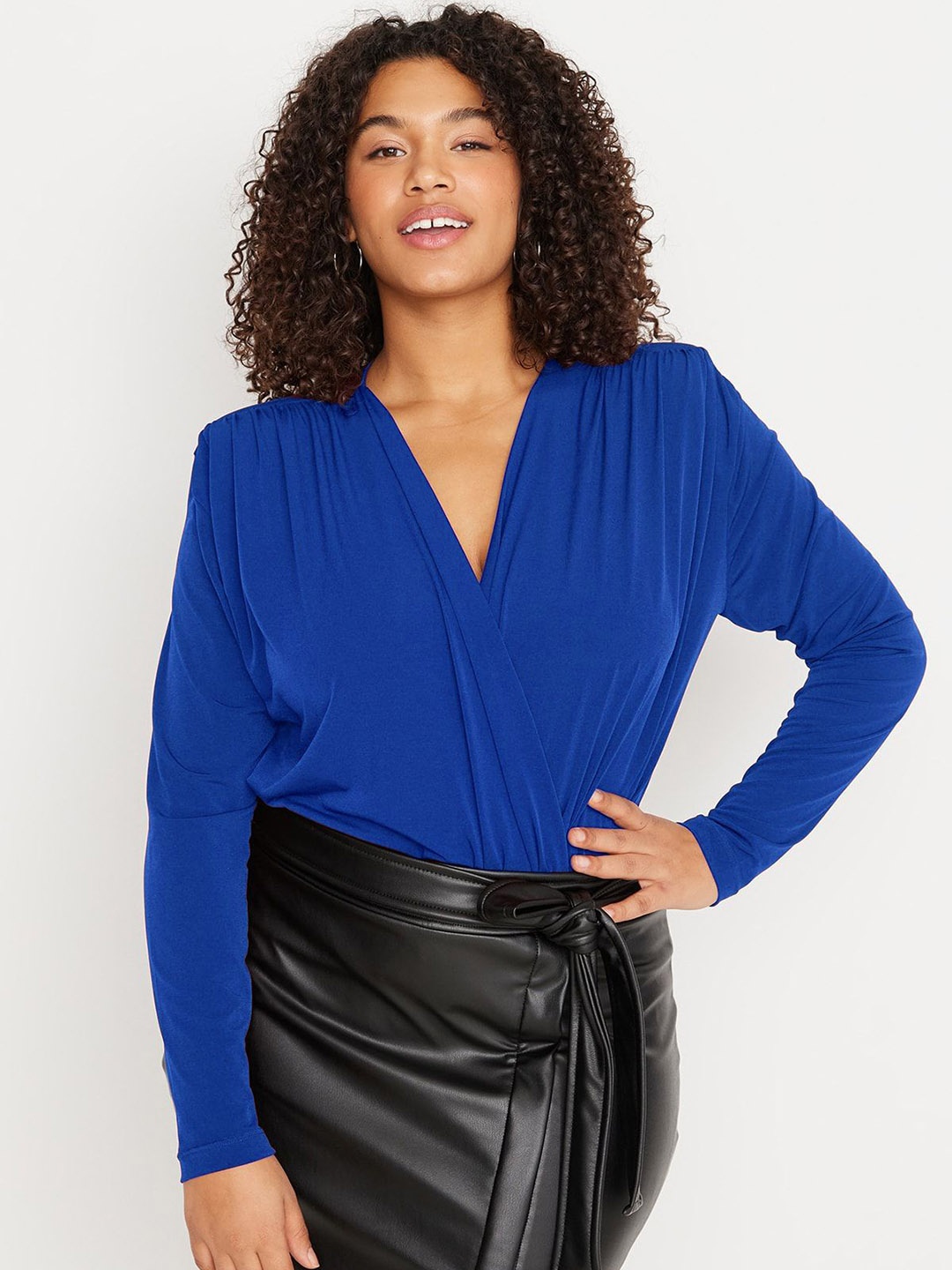 

Trendyol V-Neck Bodysuit, Blue