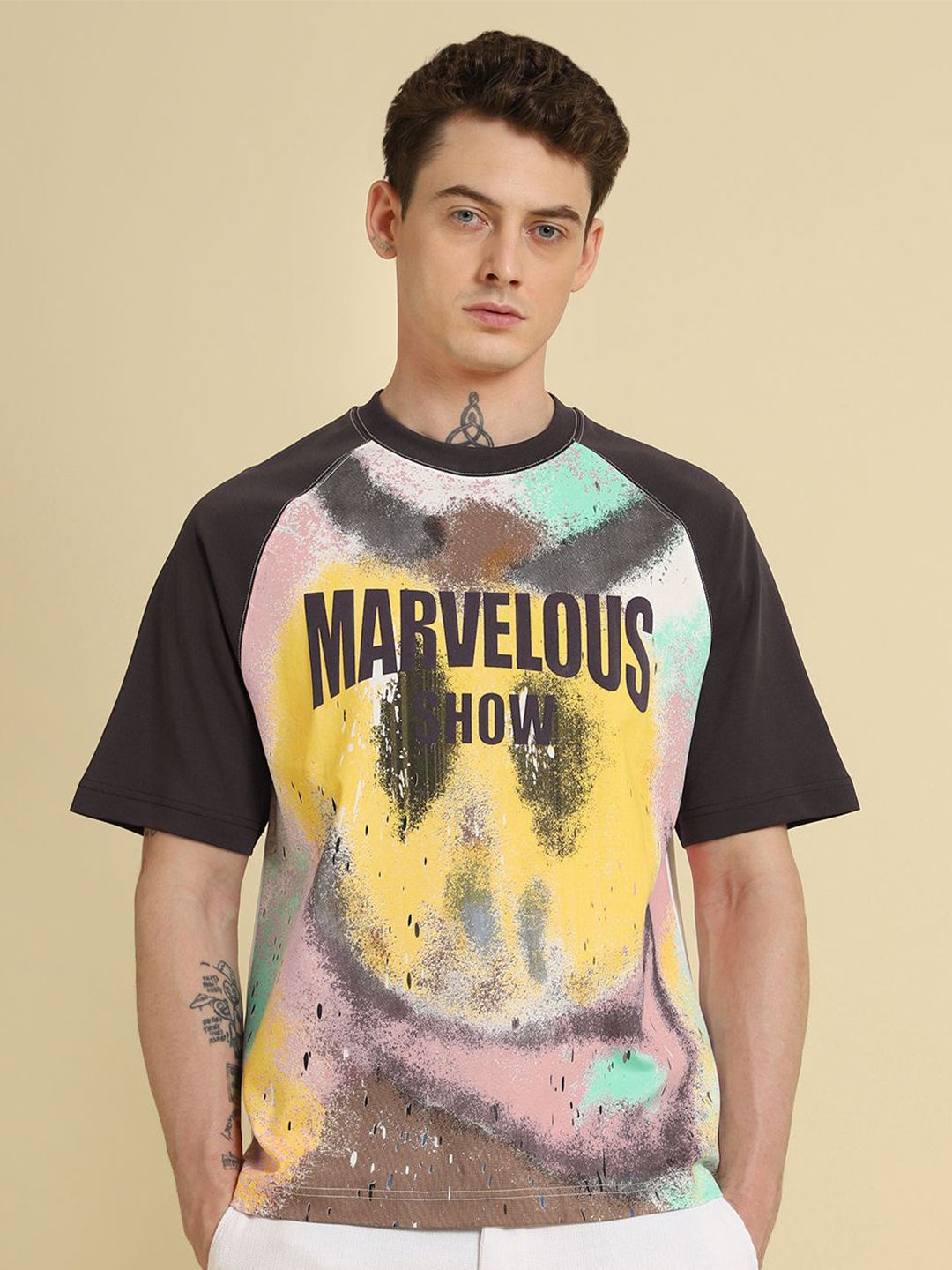 

Banana Club Men Printed T-shirt, Yellow