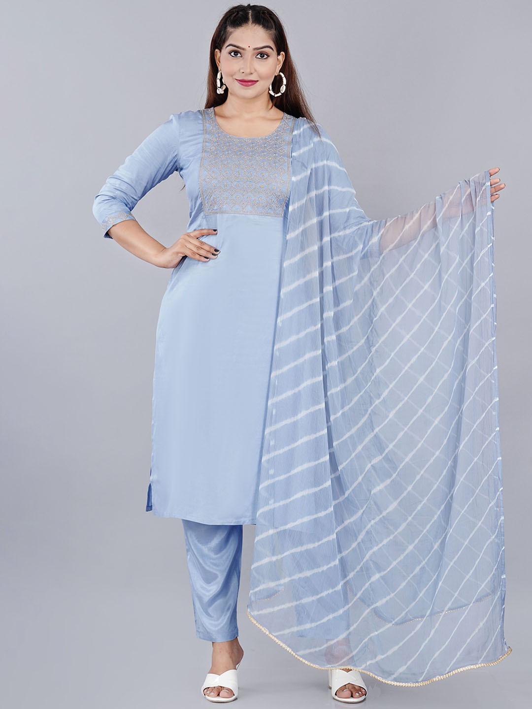 

BAESD Women Embroidered Regular Kurta with Trousers, Blue