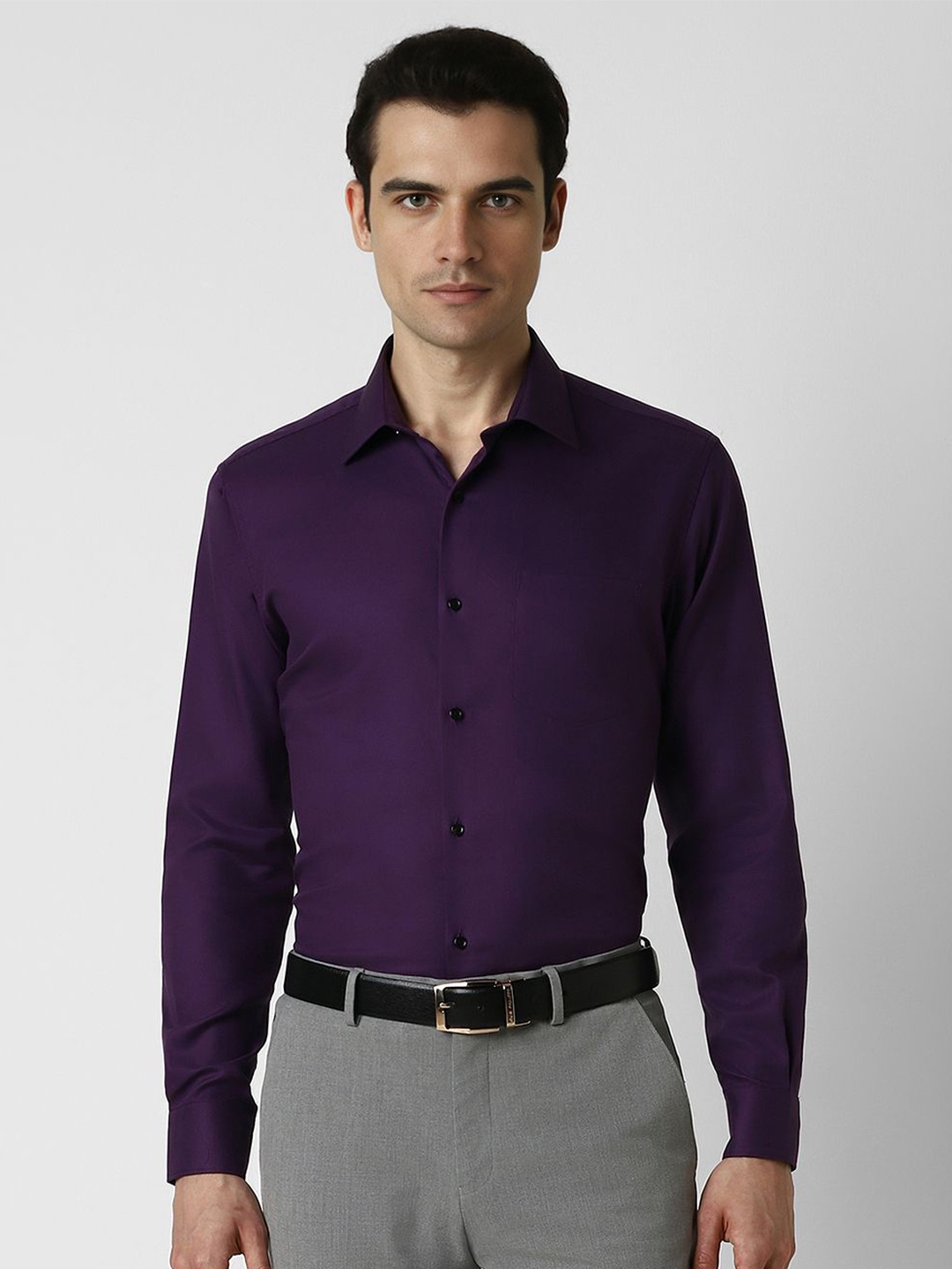 

Van Heusen Men Spread Collar Solid Cotton Slim Fit Formal Shirt, Purple