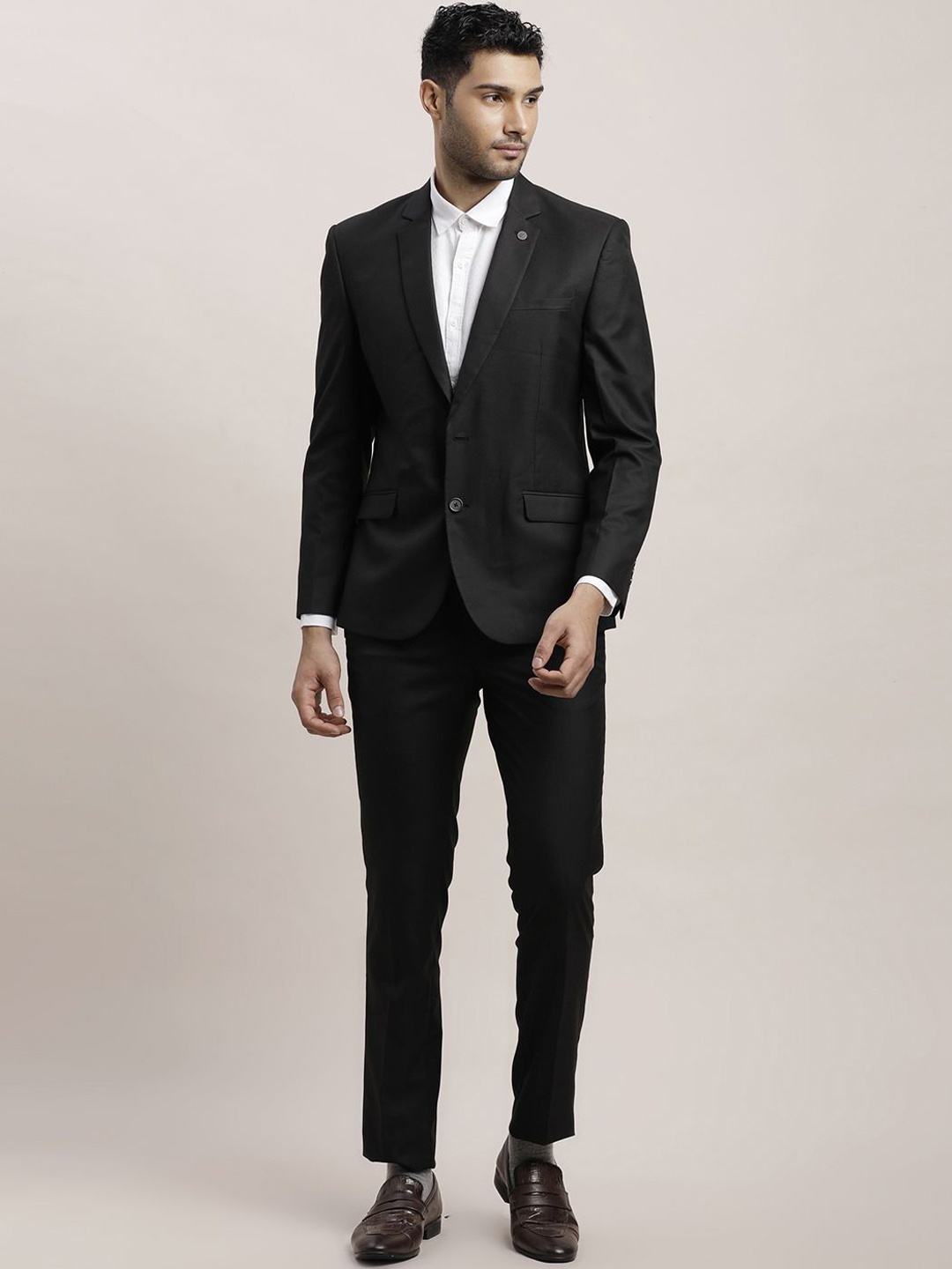 

Turtle Men Pure Cotton Tailored Fit Single-Breasted Suit, Black