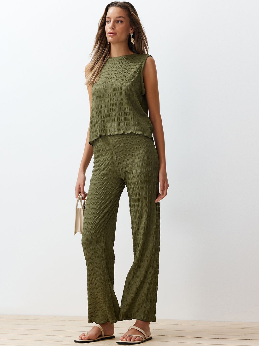 

Trendyol Self-Design Top & Trouser Co-Ords, Green