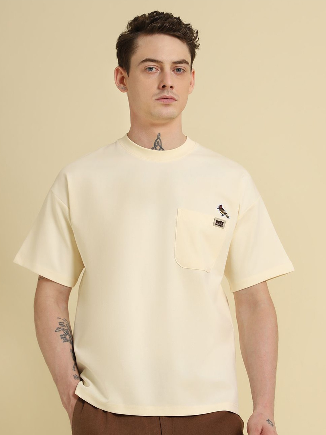 

Banana Club Men Printed T-shirt, Cream