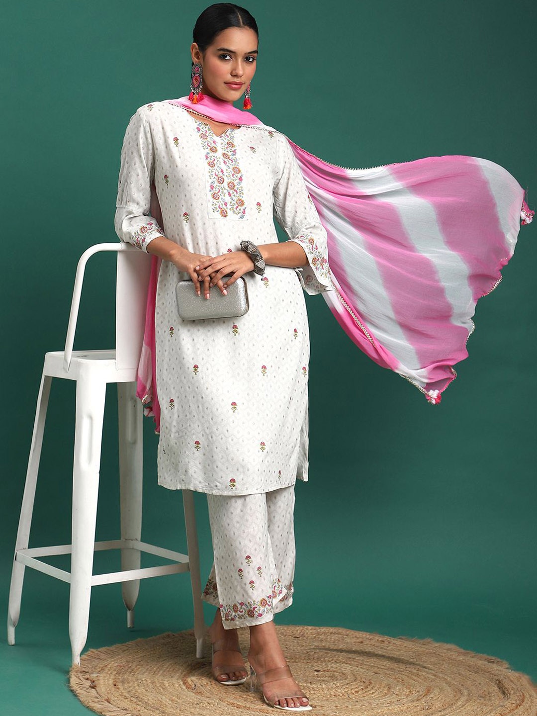 

Sangria Floral Printed Kurta With Trousers & Dupatta, White