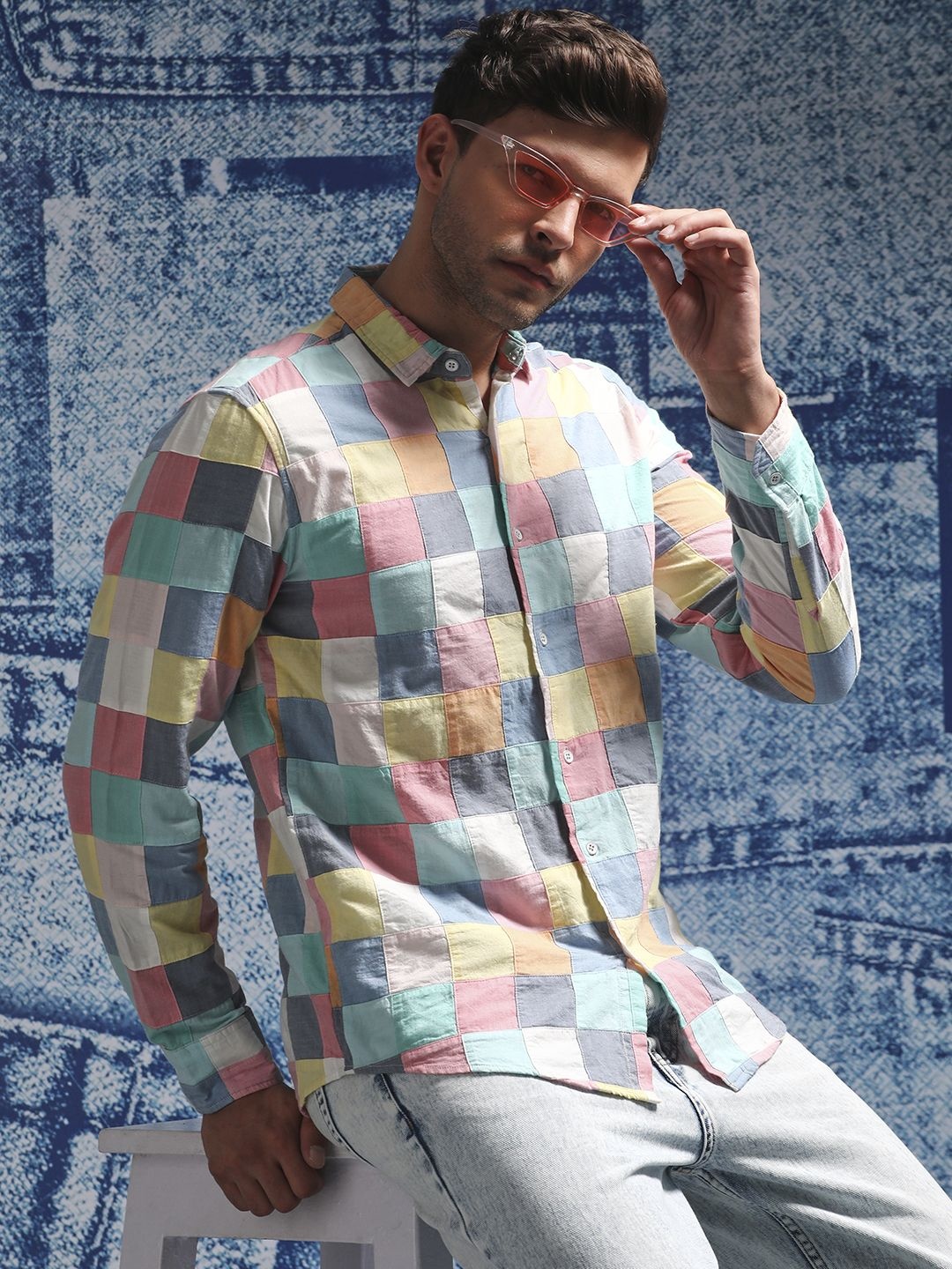 

Henceforth Men Spread Collar Checked Cotton Casual Shirt, Blue