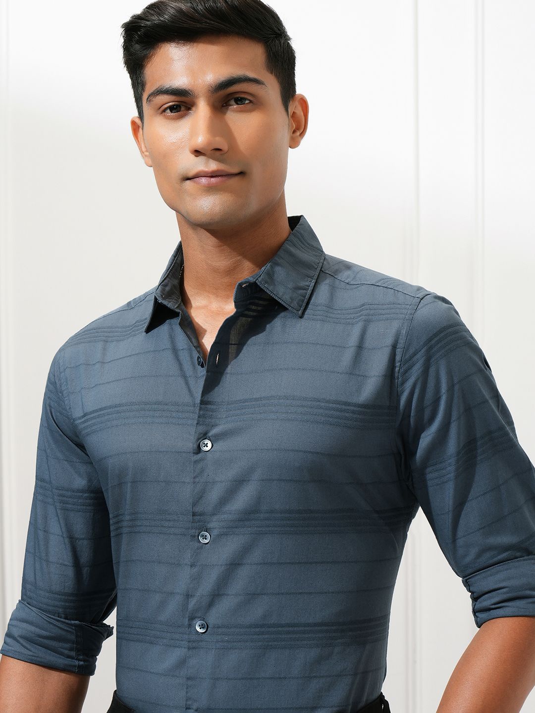 

HIGHLANDER Men Dobby Textured Striped Casual Shirt, Teal