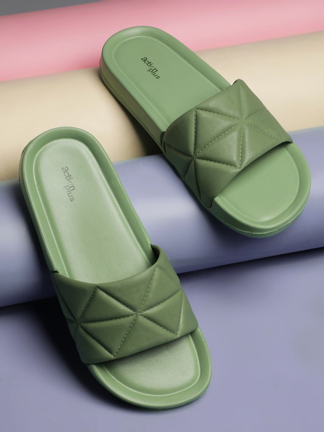 

Action Women Rubber Sliders, Green