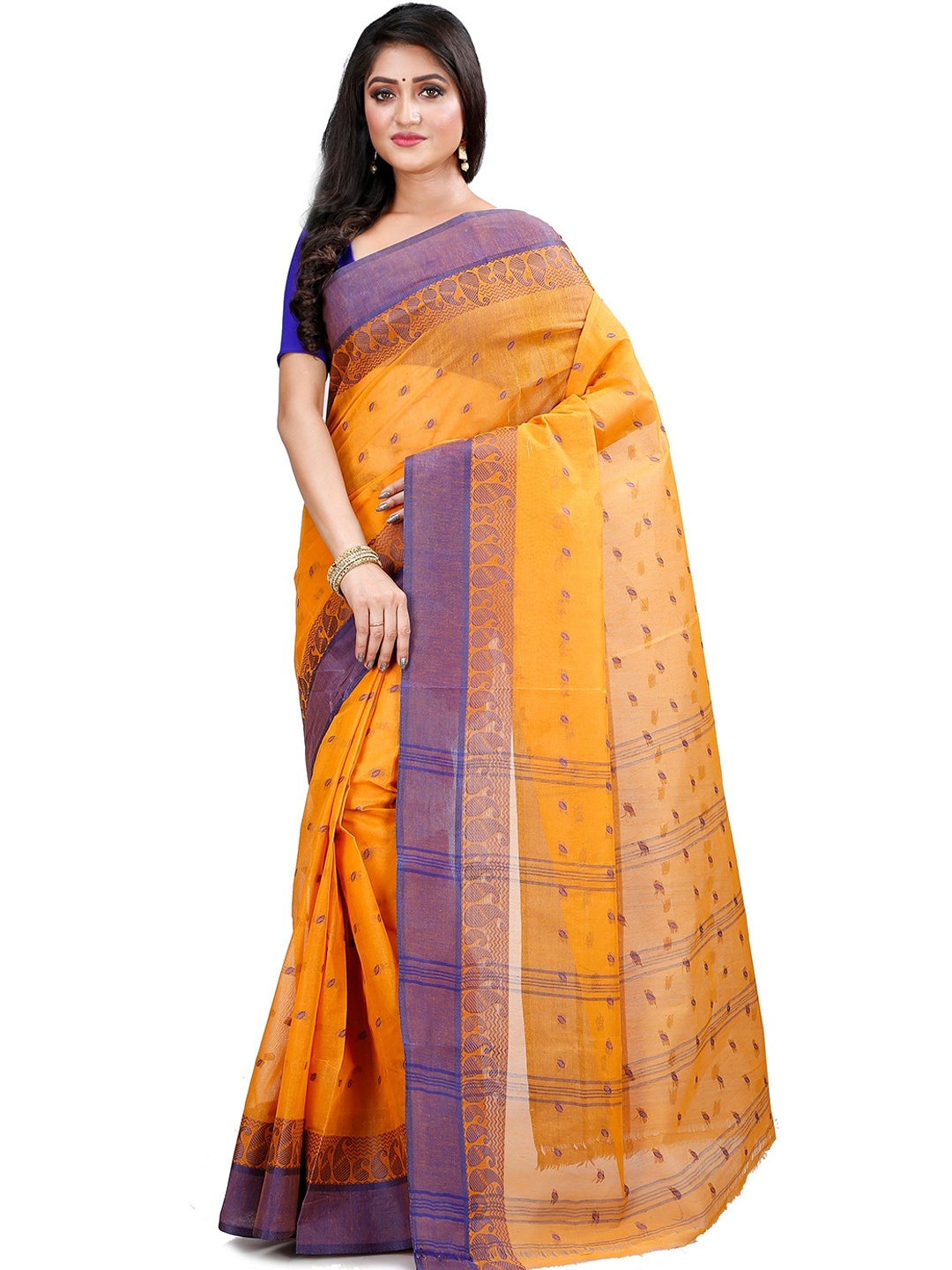 

DipDiya Woven Design Zari Pure Cotton Taant Saree, Yellow