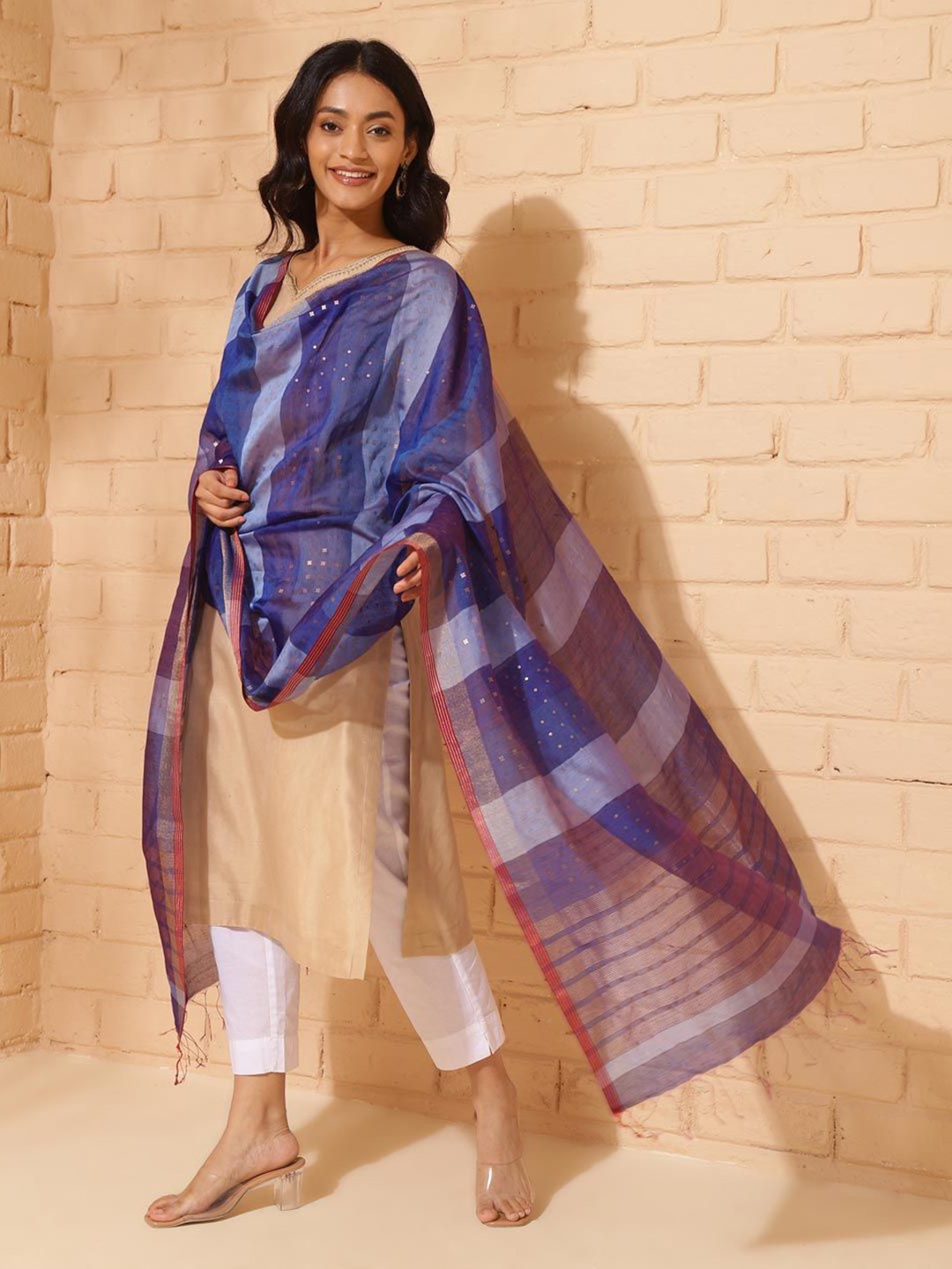 

Fabindia Floral Woven Design Sequinned Dupatta, Blue