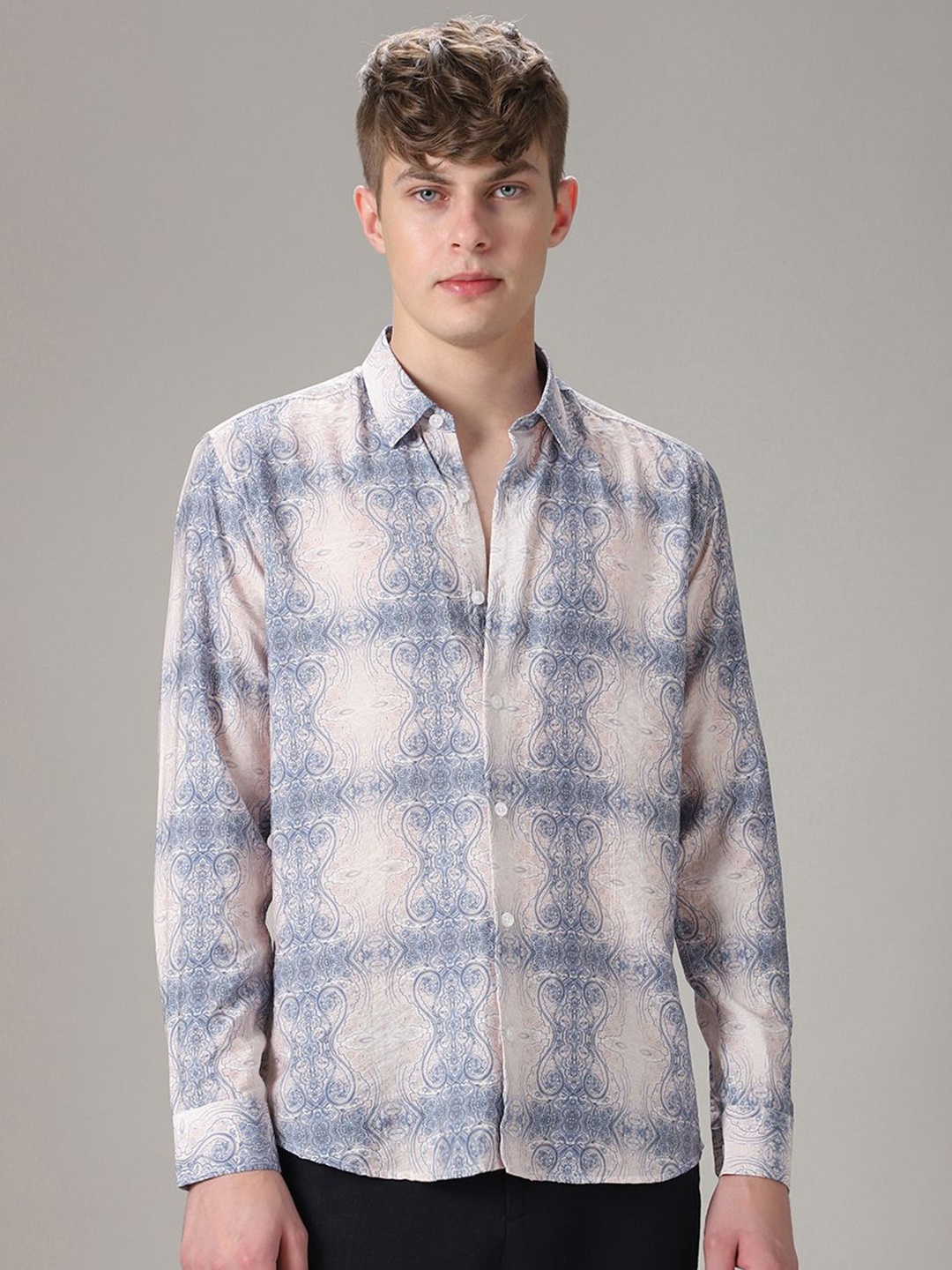

Banana Club Men Classic Slim Fit Opaque Printed Casual Shirt, Blue
