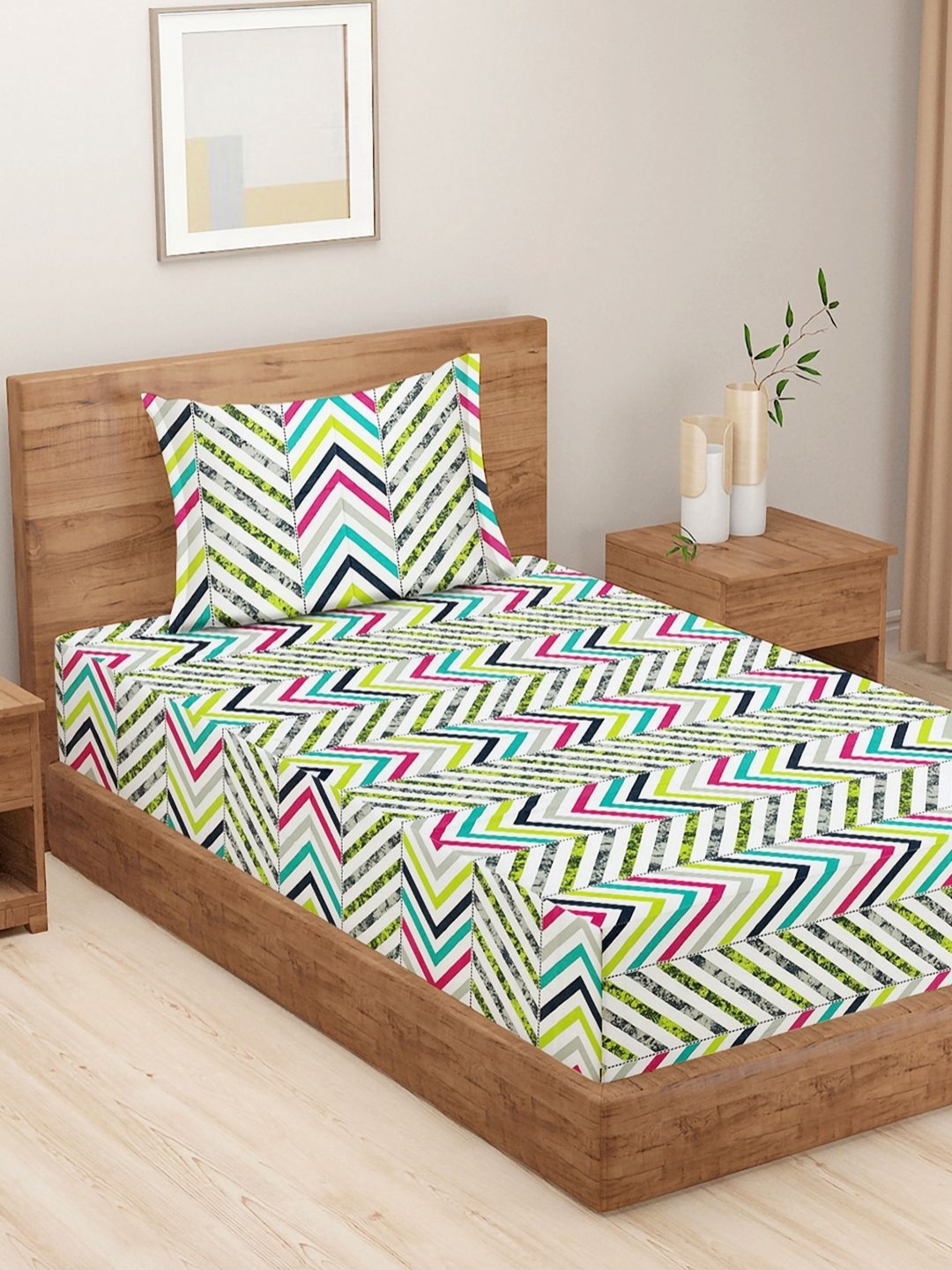 

SWAYAM White & Green Geometric 144 TC Queen Bedsheet with 1 Pillow Covers