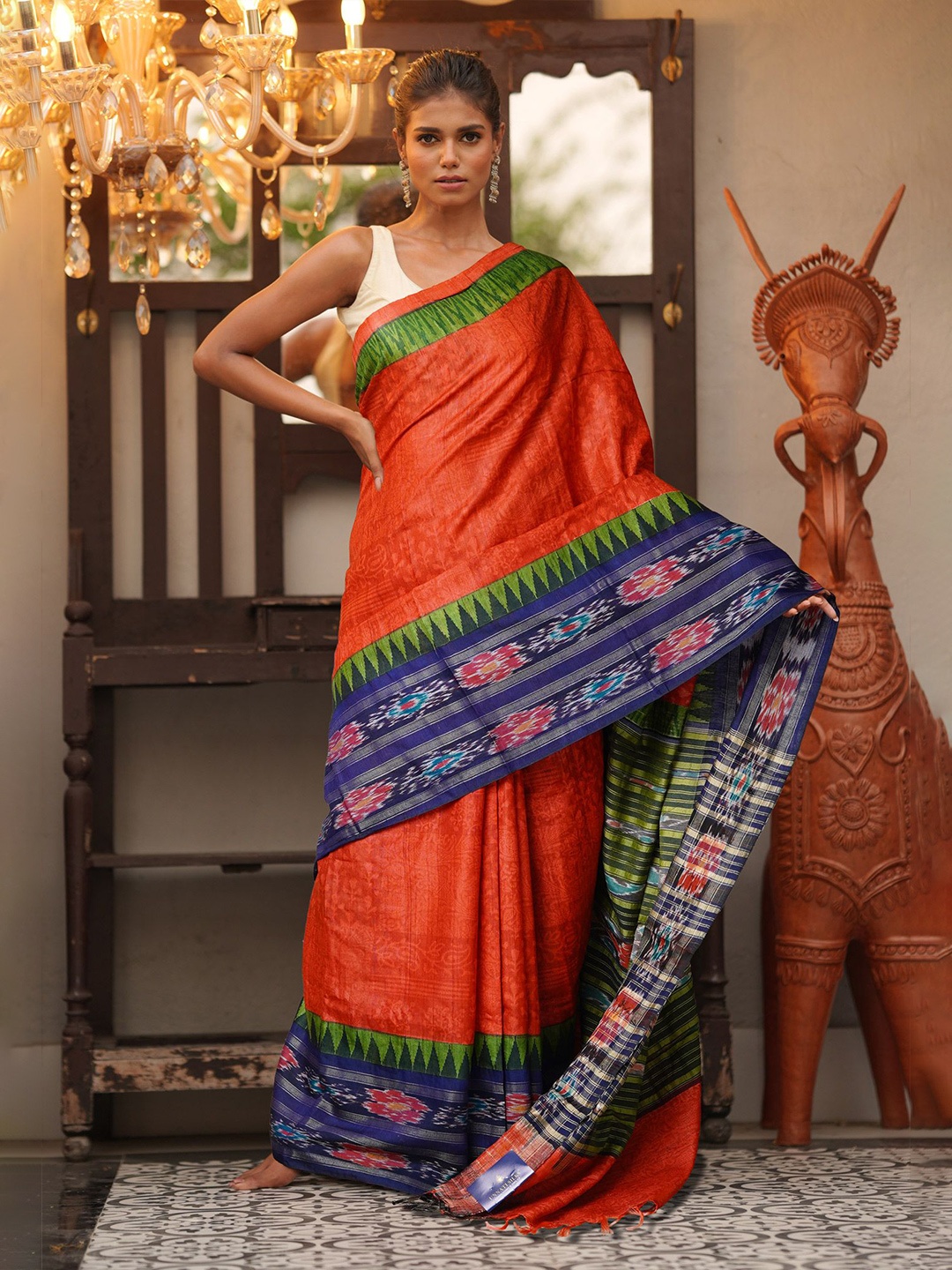 

Unnati Silks Ethnic Motifs Pure Silk Handloom Tussar Saree, Red