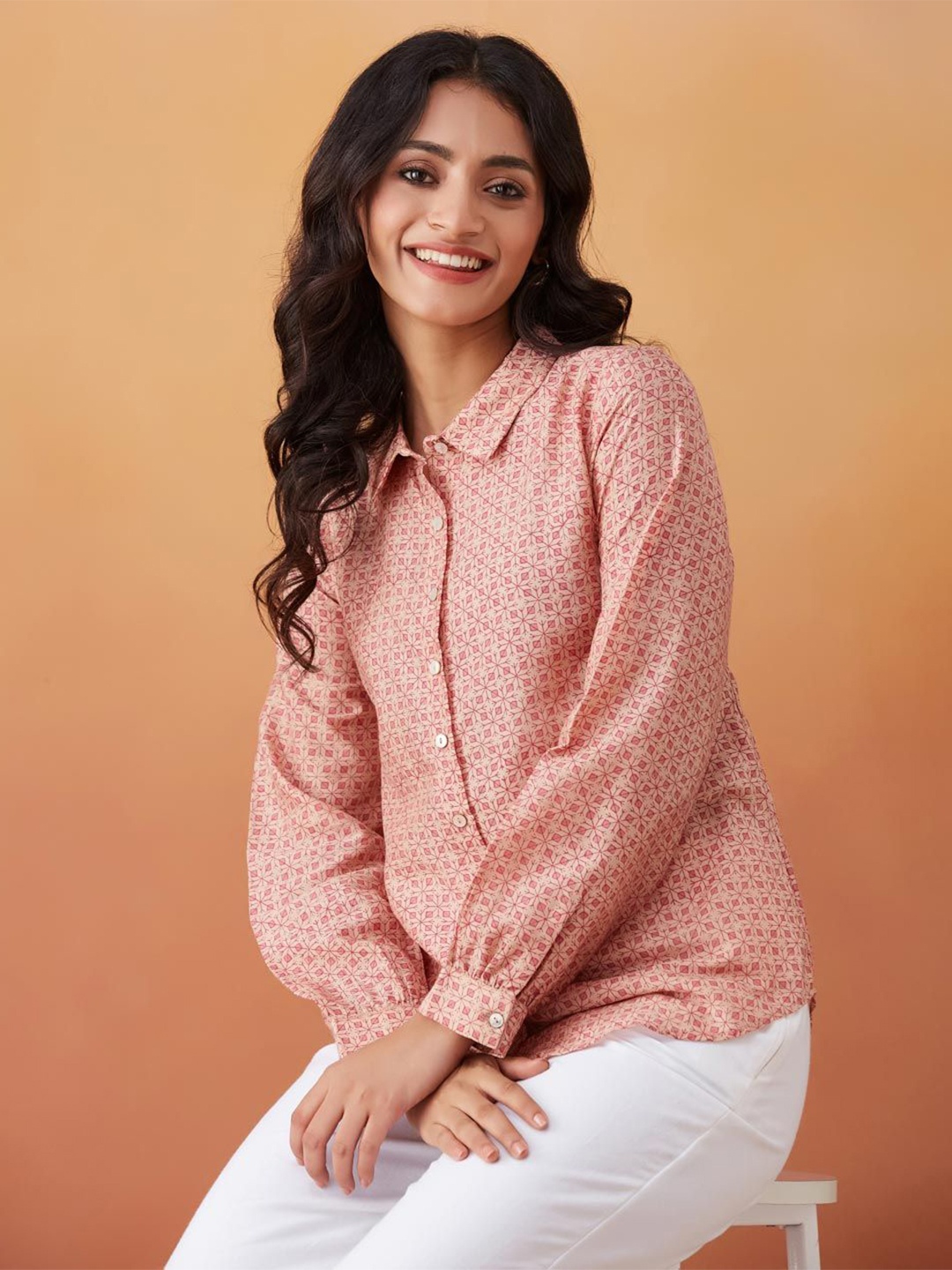 

Fabindia Women Spread Collar Geometric Printed Party Shirt, Peach