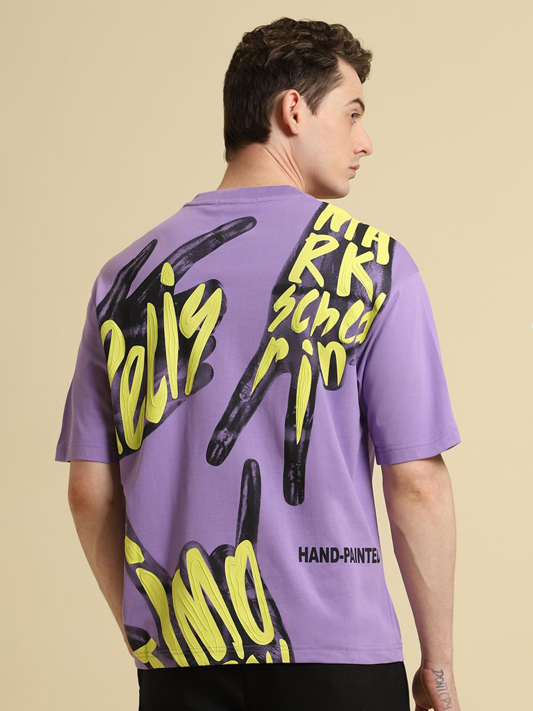 

Banana Club Men Typography Printed Oversized T-shirt, Purple