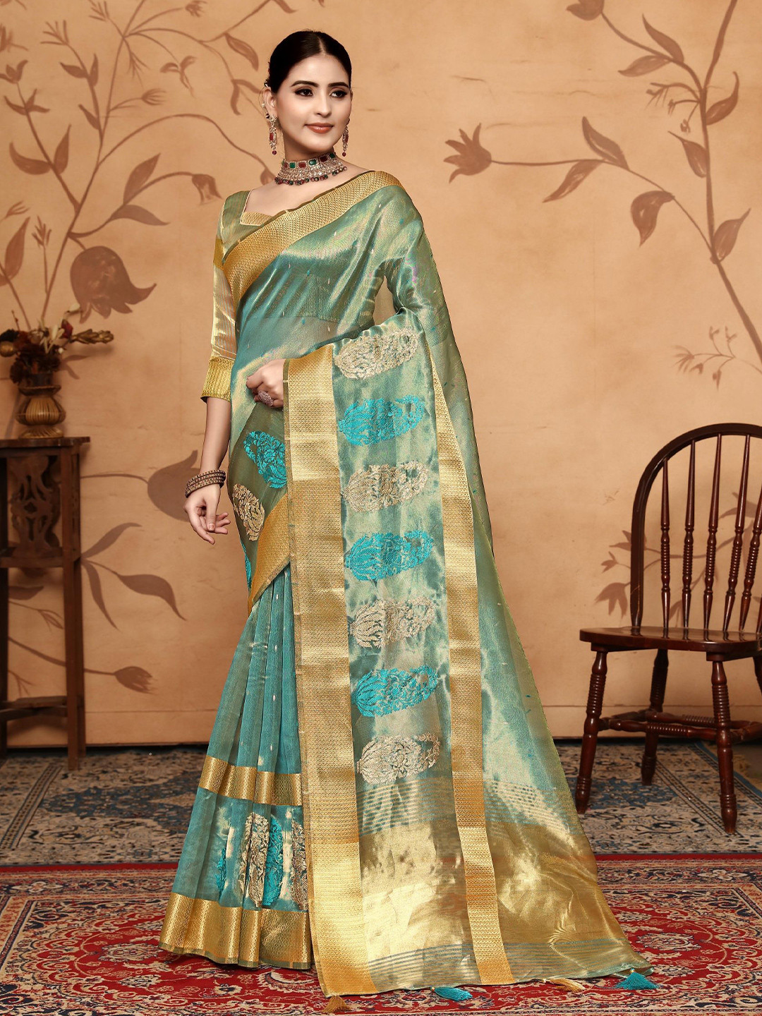 

VIRICA Embellished Patchwork Saree, Green