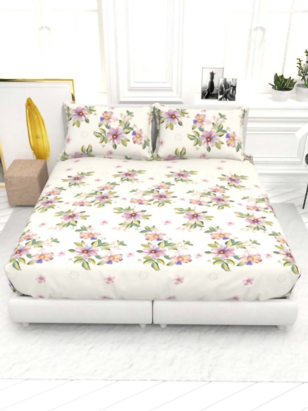 

THE WHITE MOSS White & Green Floral 130 TC King Bedsheet with 2 Pillow Covers