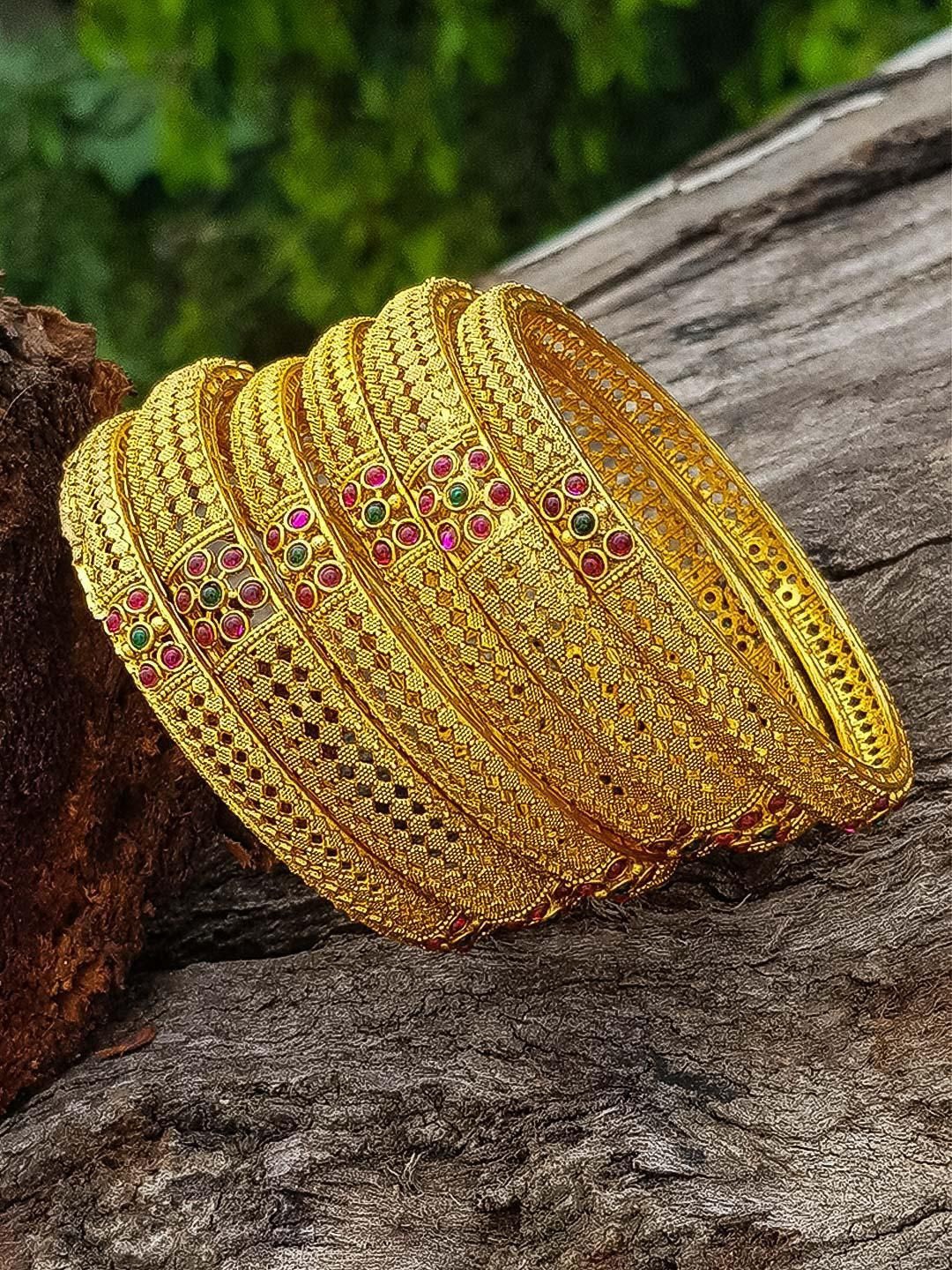 

GRIIHAM Set Of 6 Gold-Plated Stones-Studded Bangles