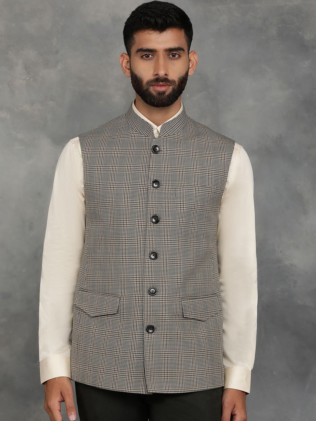 

JADE BLUE Men Checked Tailored Jacket, Black