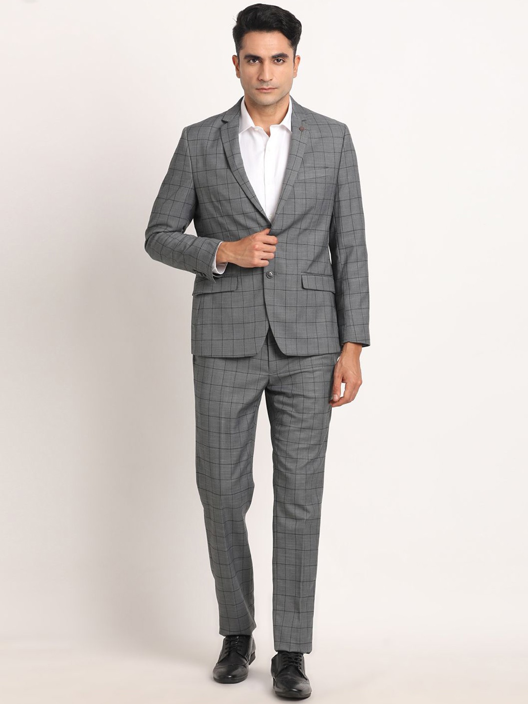 

Turtle Checked Single-Breasted Two-Piece Suit, Grey