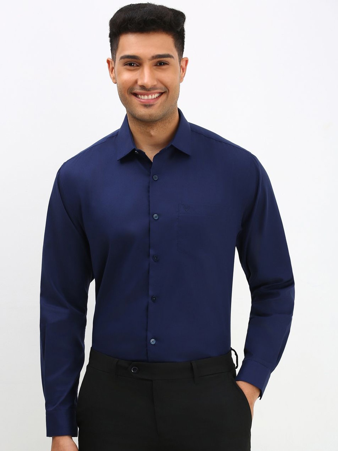 

Allen Solly Men Spread Collar Solid Cotton Slim Fit Formal Shirt, Navy blue