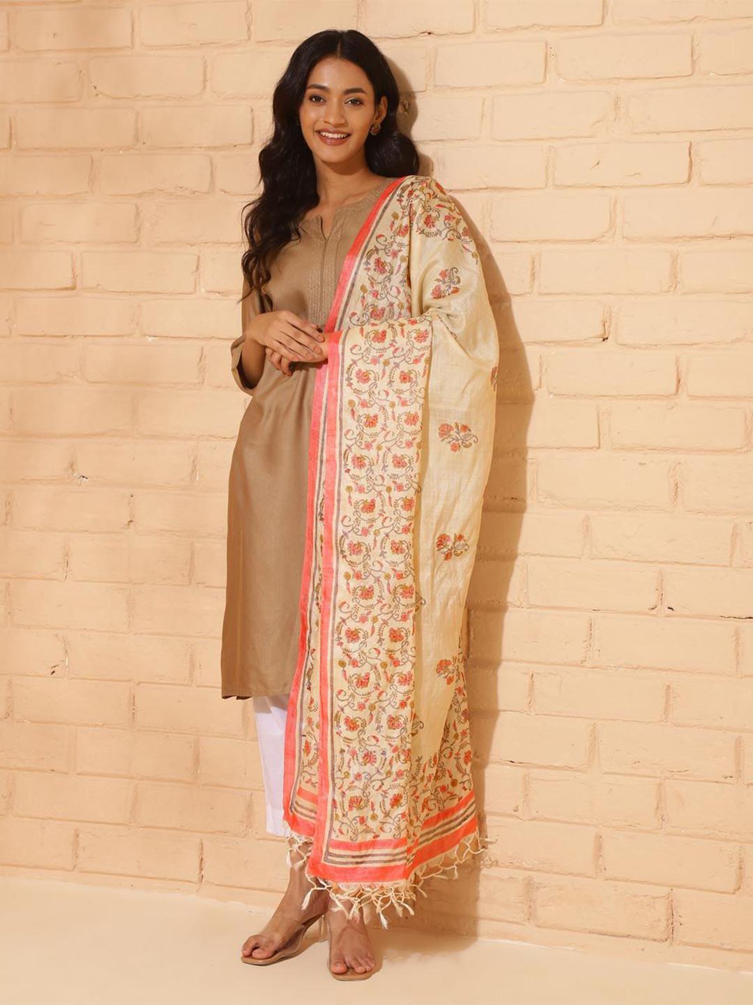 

Fabindia Floral Printed Silk Dupatta, Beige
