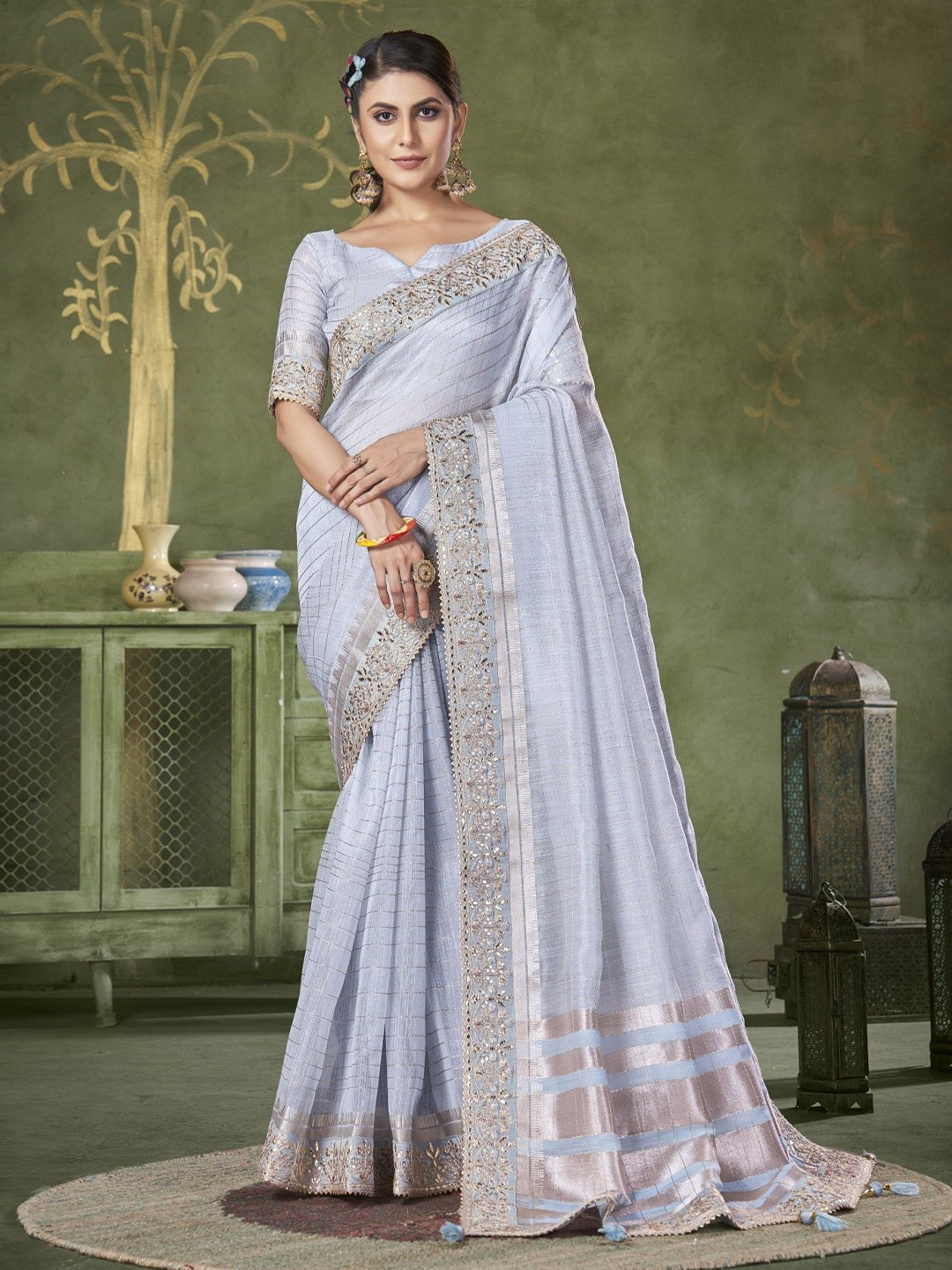 

Mitera Checked Embroidered Linen Blend Saree, Blue