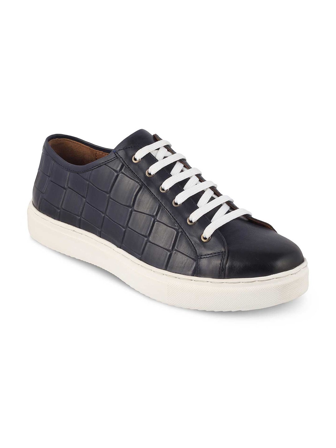 

Tresmode Men Textured Leather Sneakers, Blue