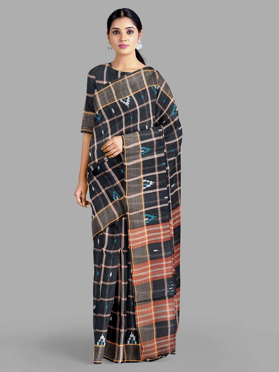

The Chennai Silks Checked Zari Pure Cotton Taant Saree, Black