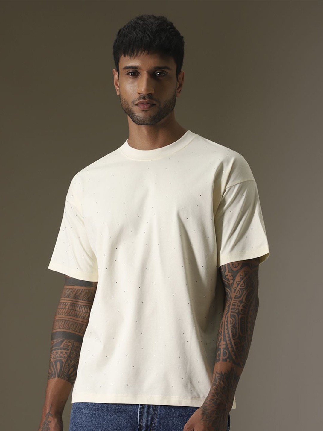 

Banana Club Men T-shirt, Off white