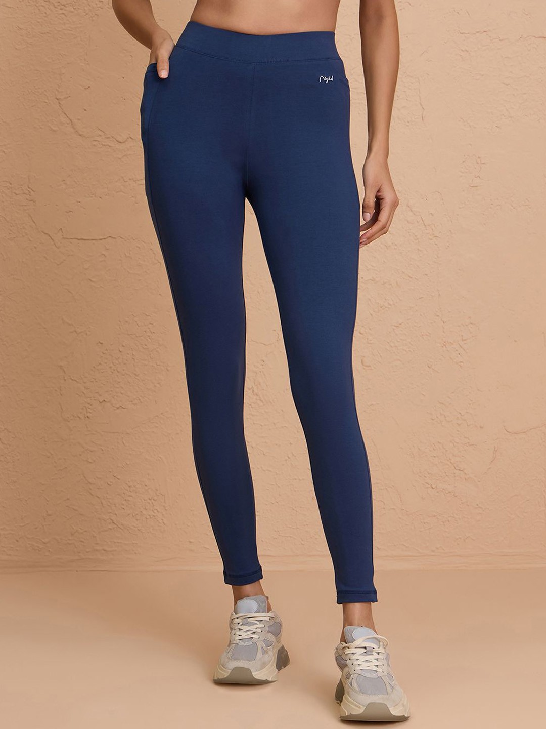 

Nykd Women Slim-Fit Ankle-Length Gym Tights, Blue