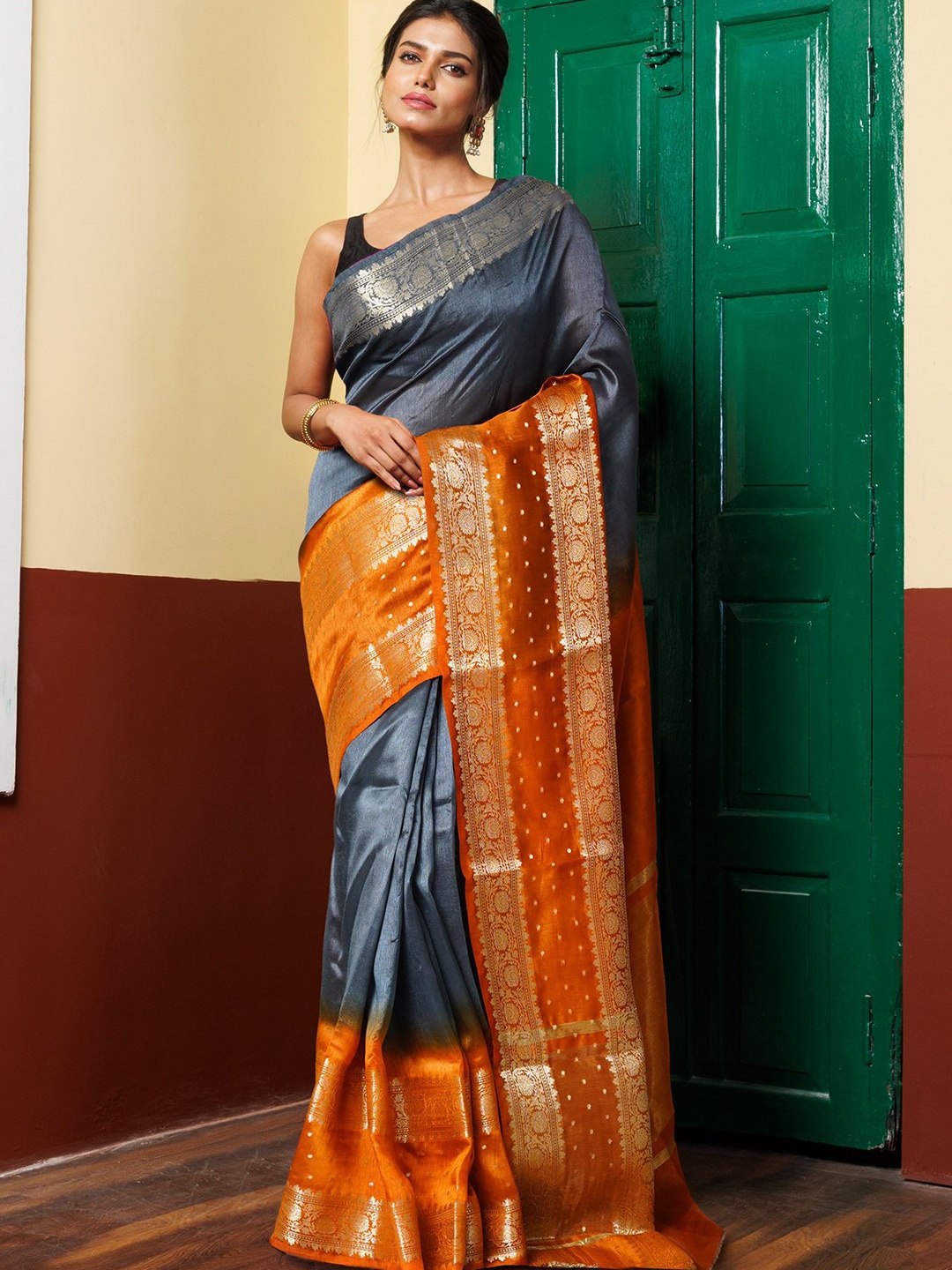 

Unnati Silks Ombre Zari Organza Handloom Banarasi Saree, Grey