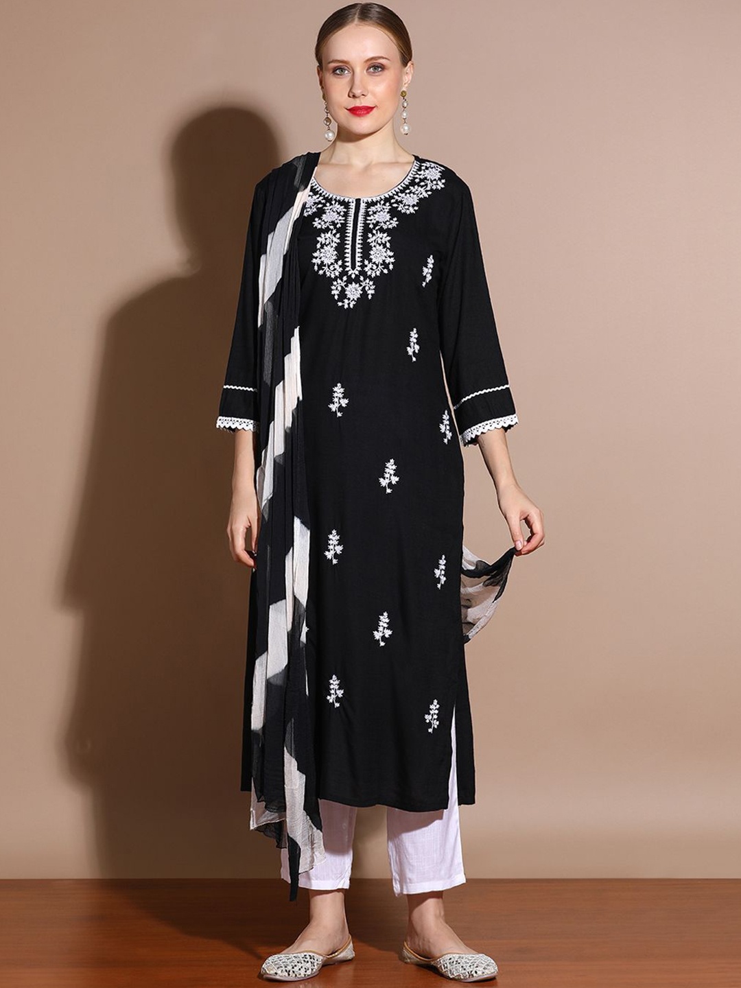 

Anouk Black Floral Embroidered Pure Cotton Straight Kurta With Trouser & Dupatta