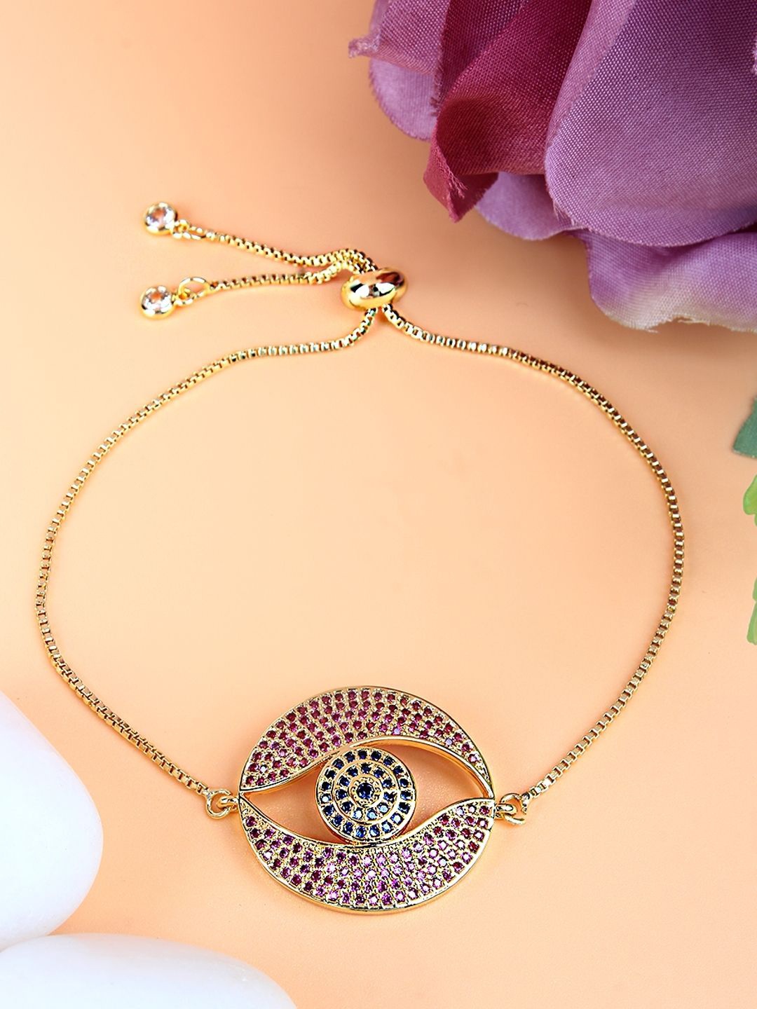 

KPOP Cubic Zirconia Studded Gold-Plated Charm Bracelet