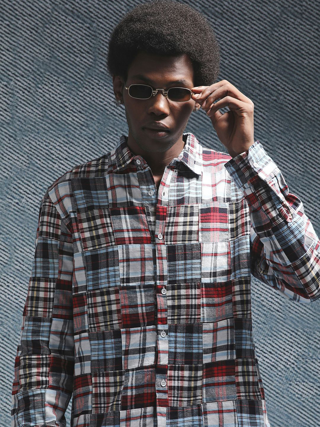 

Henceforth Men Spread Collar Checked Cotton Casual Shirt, Maroon
