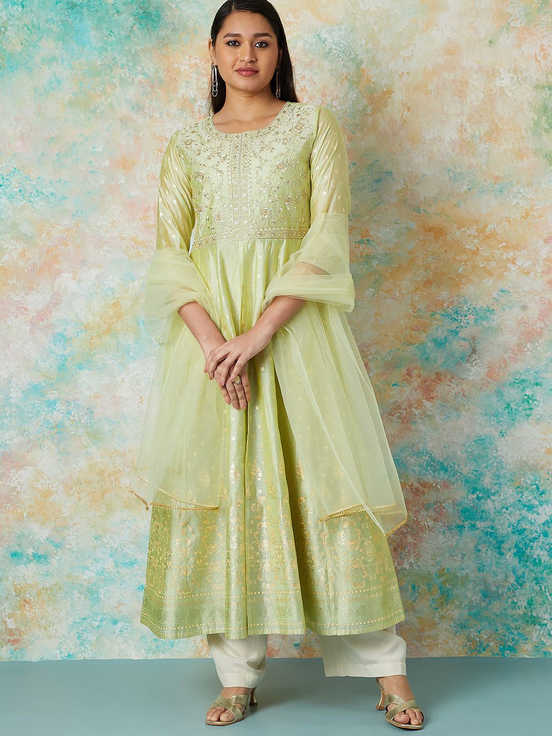 

Melange by Lifestyle Women Floral Embroidered Regular Chanderi Silk Kurta with Palazzos & With Dupatta, Olive