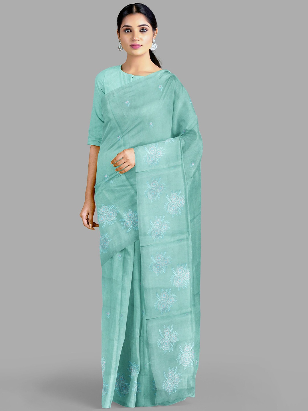 

The Chennai Silks Floral Embroidered Sambalpuri Saree, Green