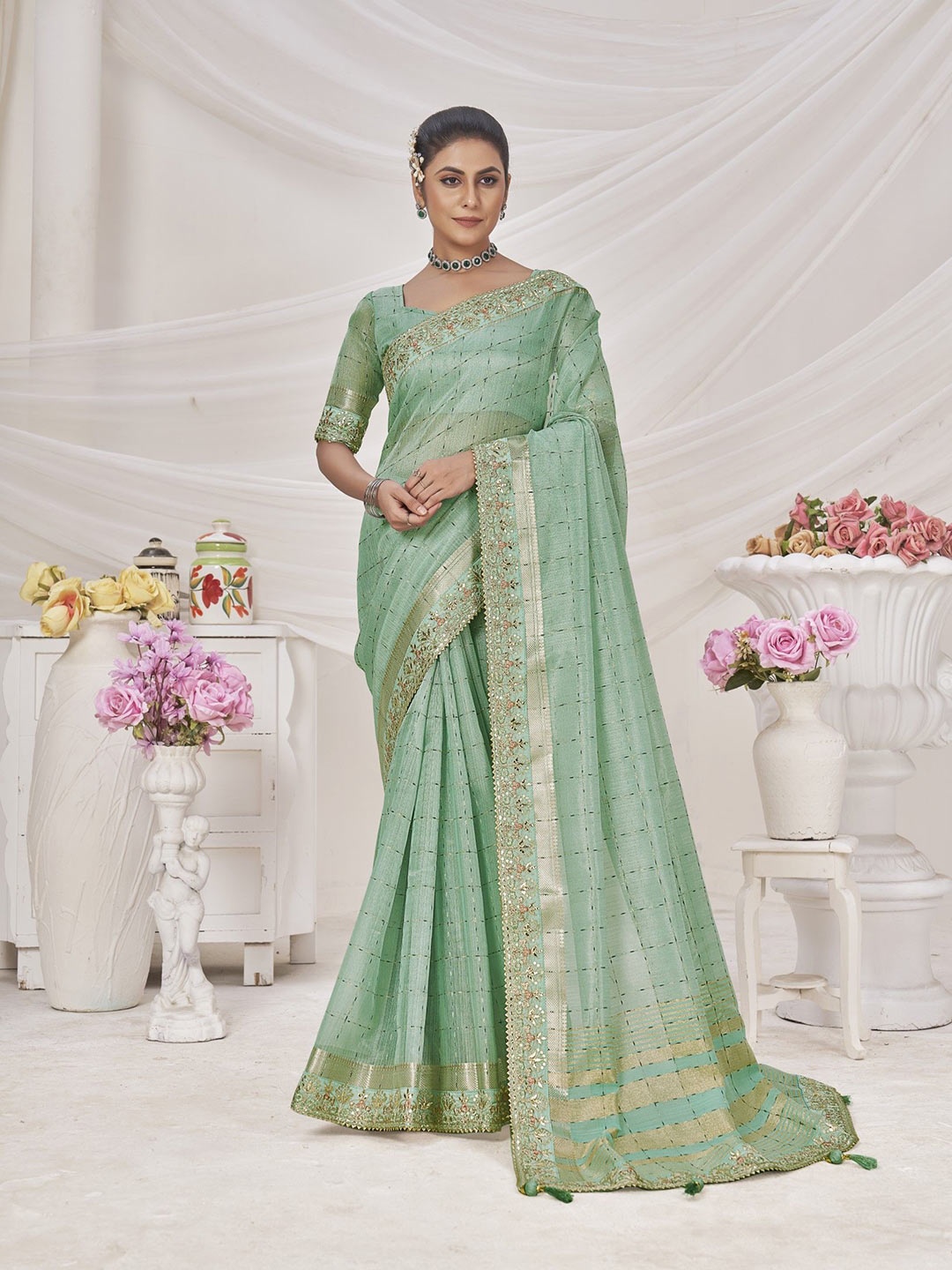 

Mitera Checked Embroidered Banarasi Saree, Green