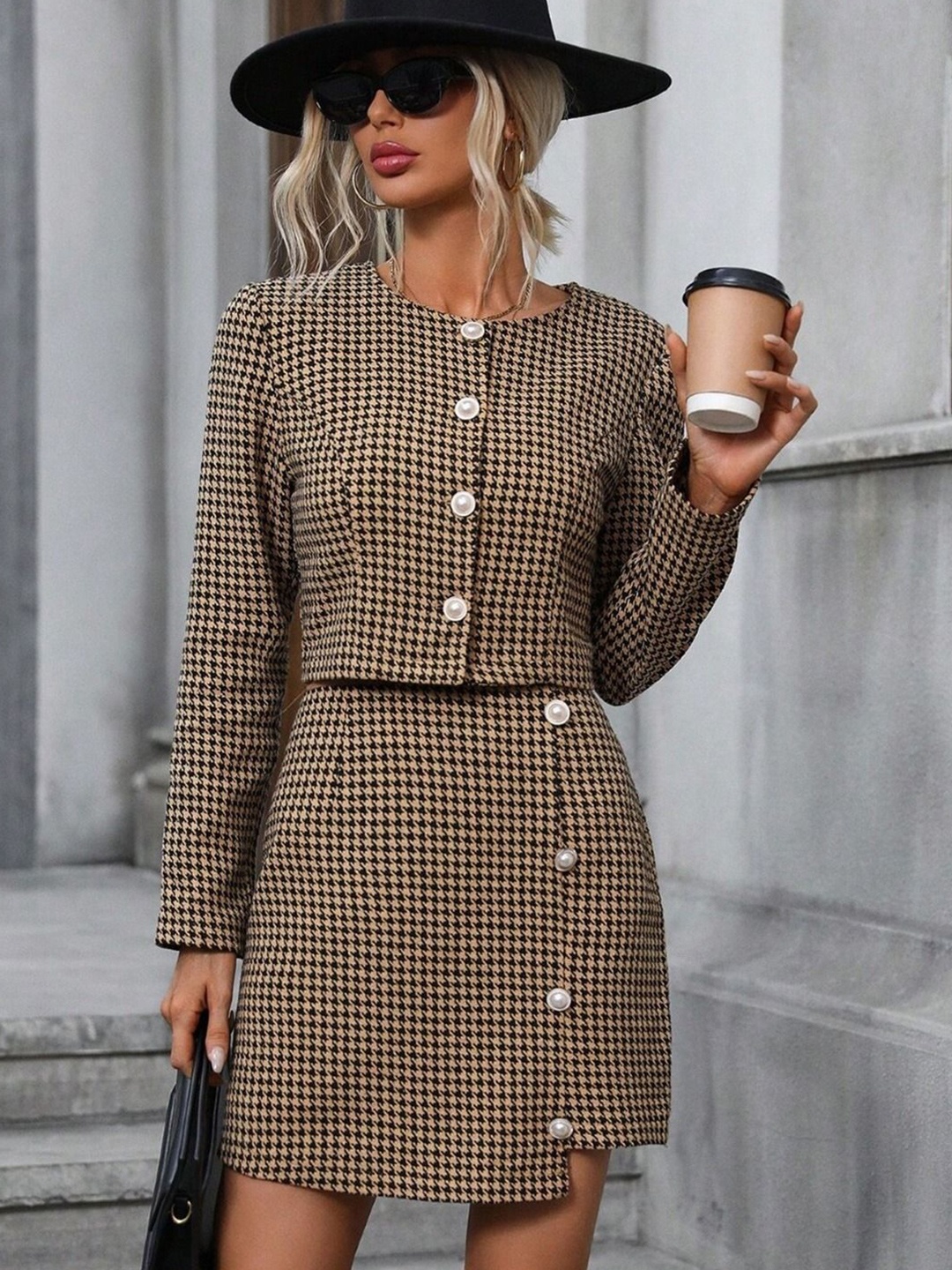 

KPOP Women Striped Bodycon Dress, Brown